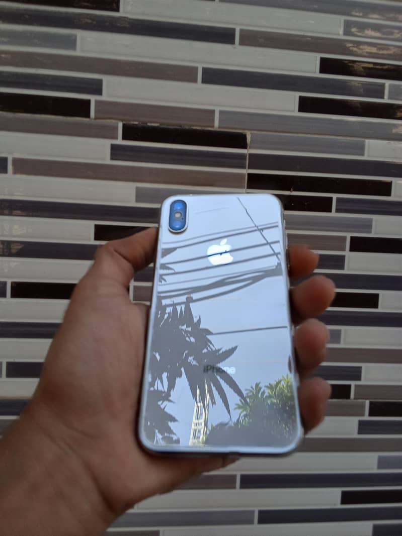 Apple iPhone X 1