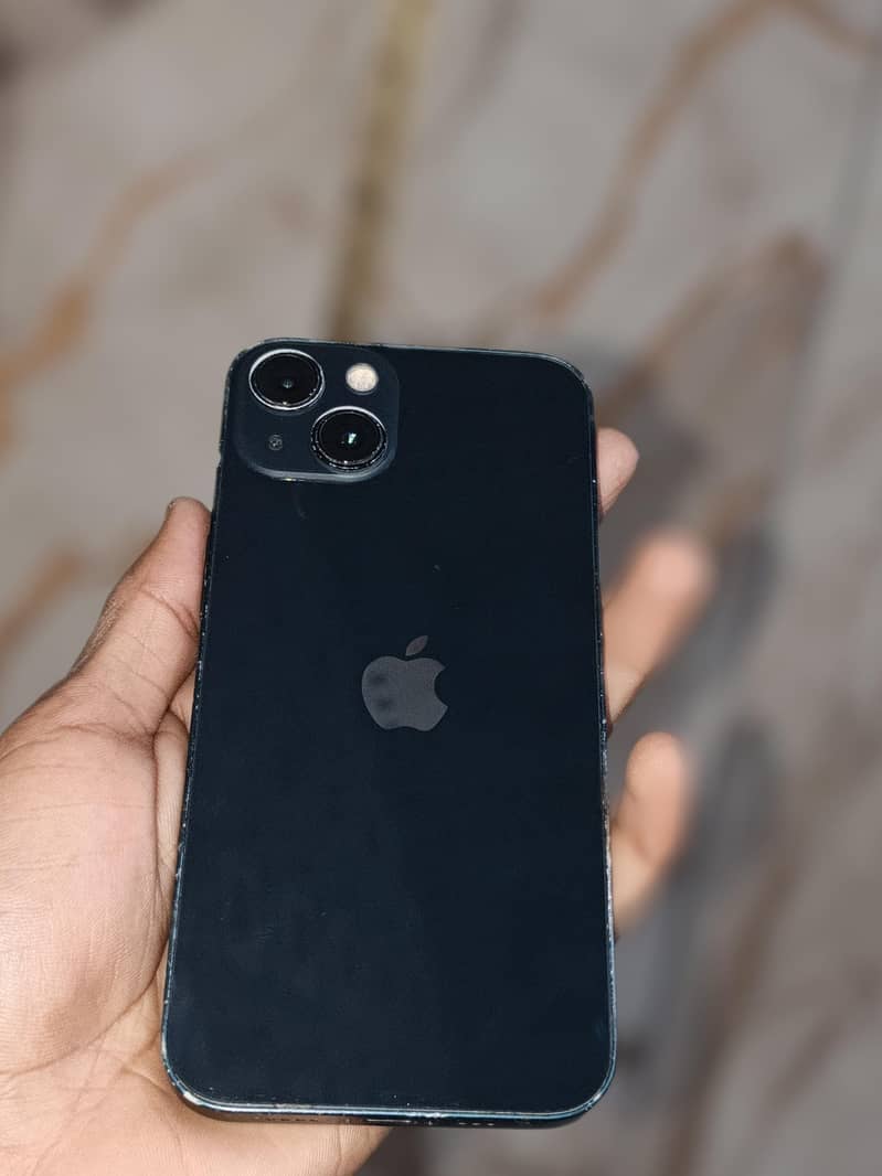 Apple iPhone 13 1
