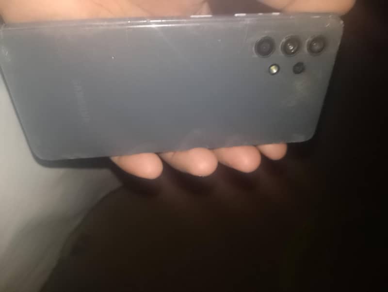 Samsung Mobile A32 1