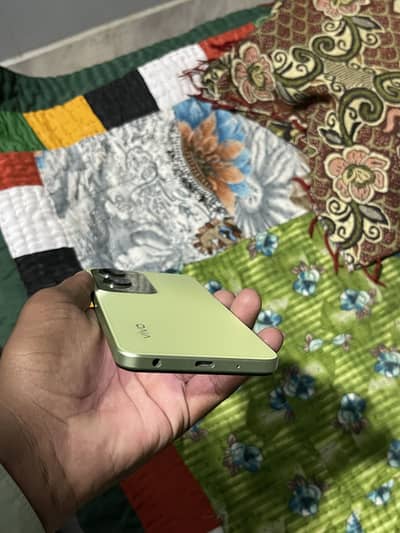 Vivo Y18
