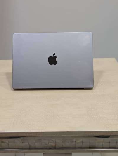 Apple MacBook Pro M1 Pro 14  | 16GB RAM | 512GB SSD Liquid Retina