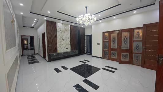 10 Marla Brand New Modern House For Sale