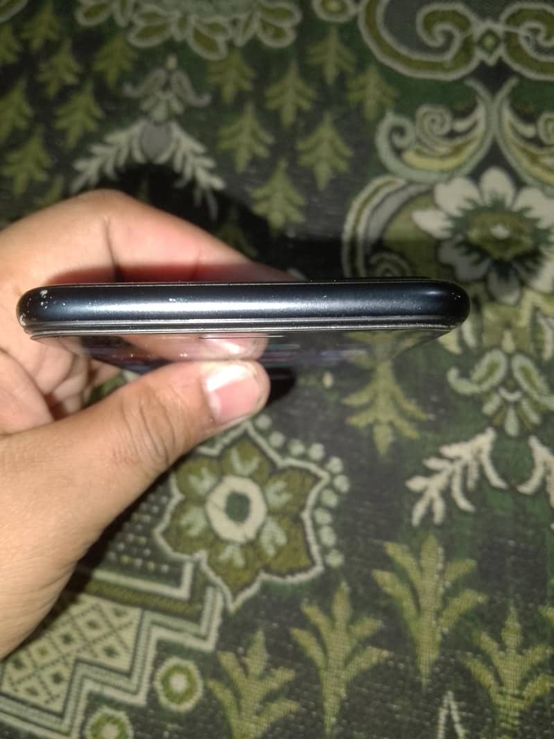 Apple iPhone 7 Plus 5
