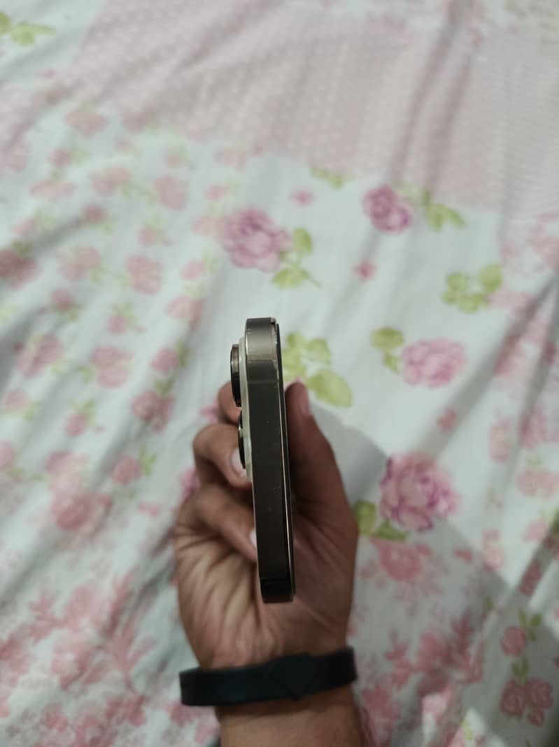 Apple iPhone 14 Pro 5