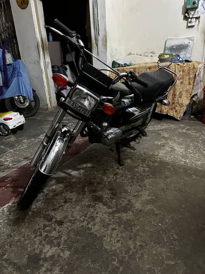 Honda cg 125 2023 black color