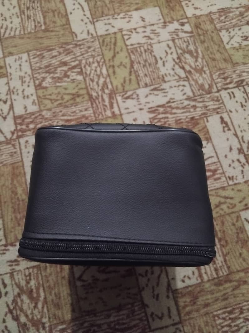 Universal Armrest With consol box 1