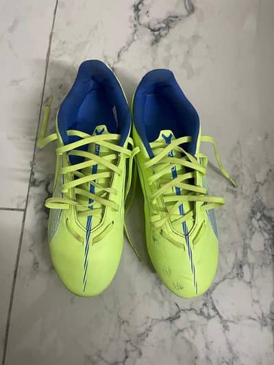 Football Shoes Studs - Size 7 - Puma Ultra 5