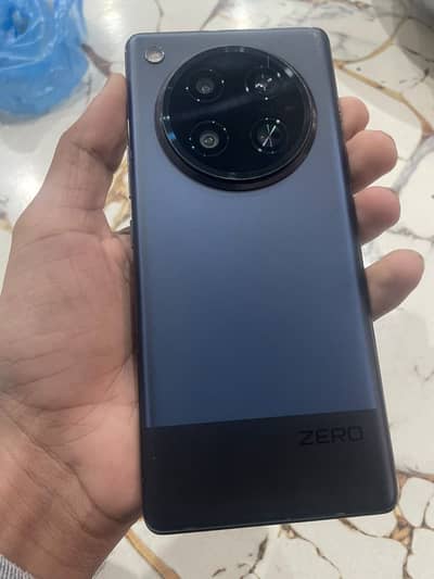 Infinix Zero 40