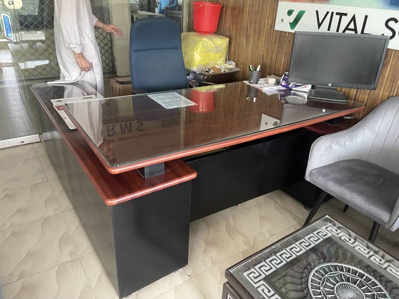 Executive Office Table 1