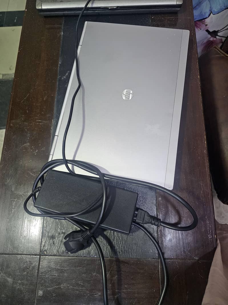 Hp laptop 4
