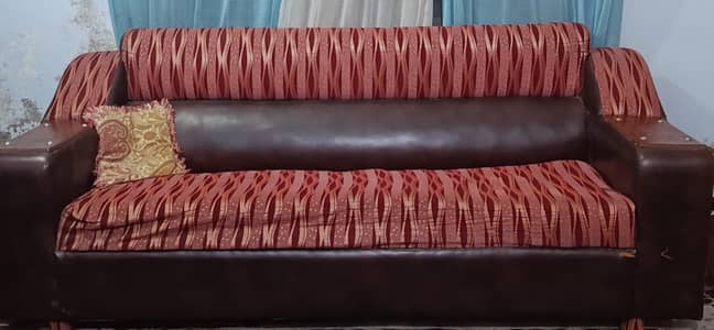 Large 3-Seater Sofa - Dark Brown & Maroon (86 Inches / 2.18m Wide)