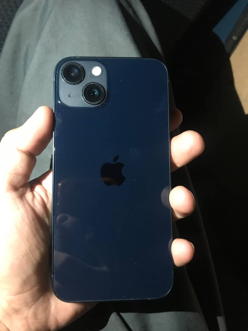 Apple iPhone 13 1