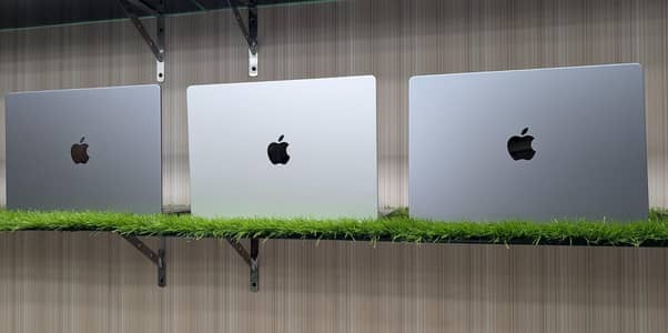MacBook Pro M1 Pro Chip M1/M2/M3/M4 14-inch 32GB /16GB RAM 512GB SSD