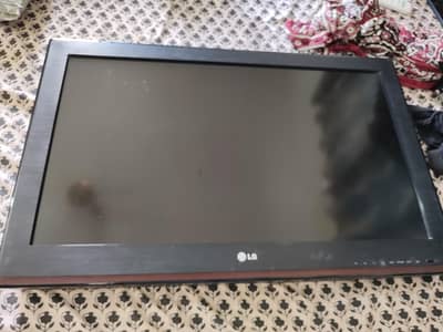 LG LCD TV 32 "