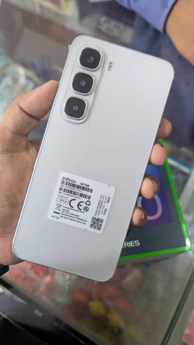Infinix Hot 60i