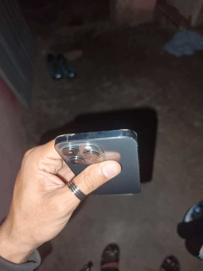 Apple iPhone 13 Pro 5