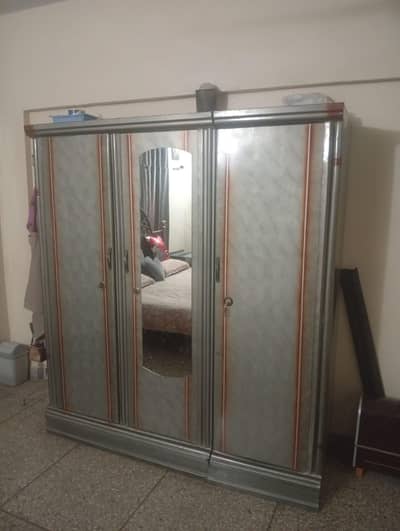 cupboard 3 door
