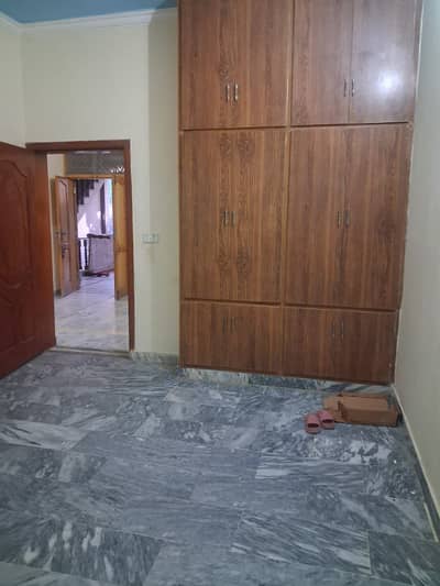6 marla 1st floor for rent