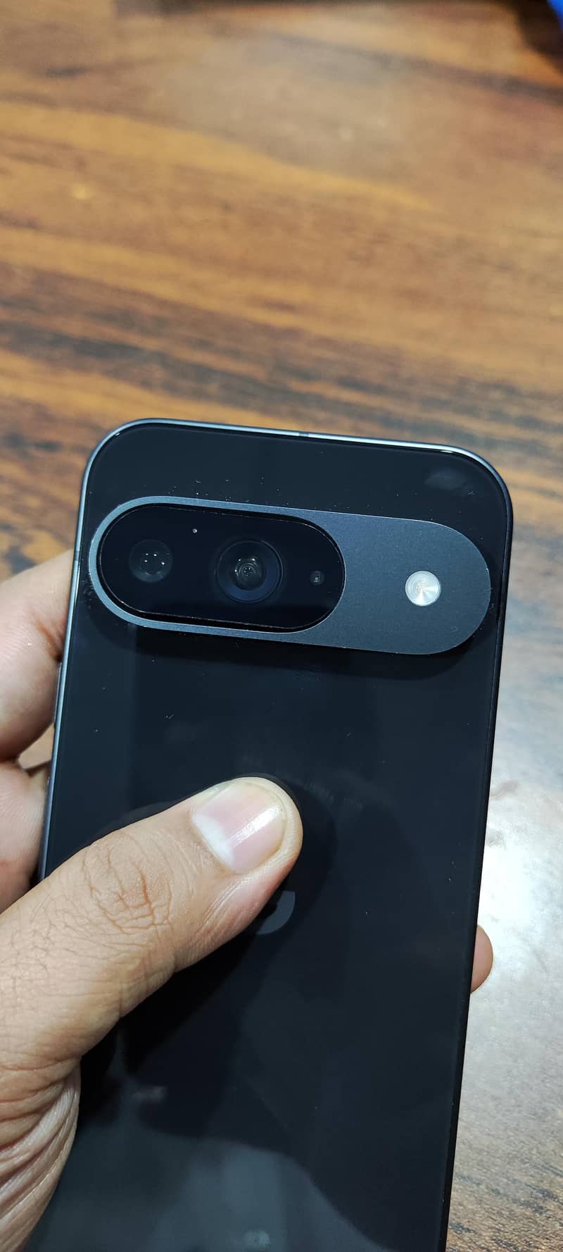 Google Pixel 9 6