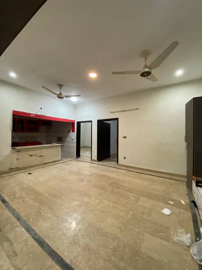 I-14 Ground portion available for rent