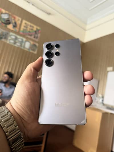 Samsung Mobile S25 Ultra