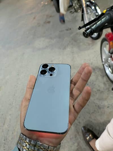iphone 13pro pta