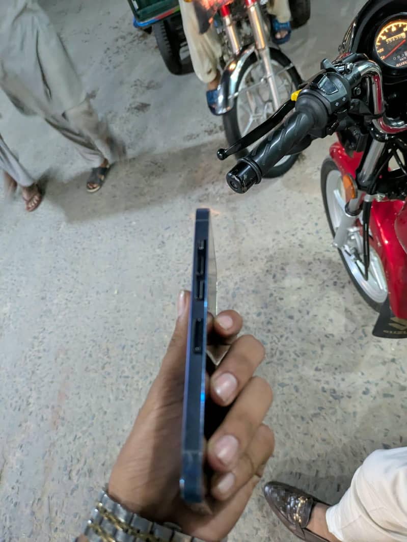 iphone 13pro pta 1