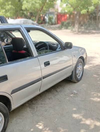 Suzuki Cultus VXR 2001 merbani kara call na Kara Whatsapp pr message k