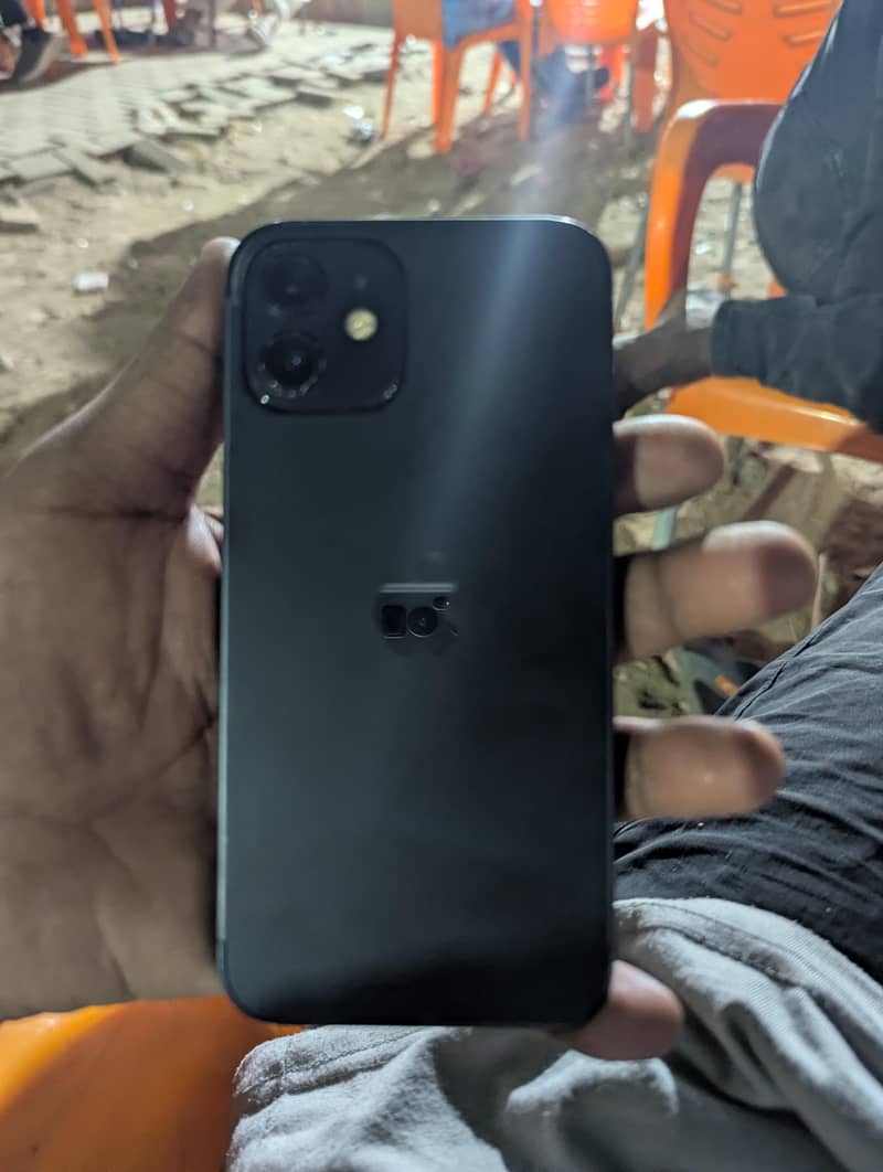 Apple iPhone 12 5