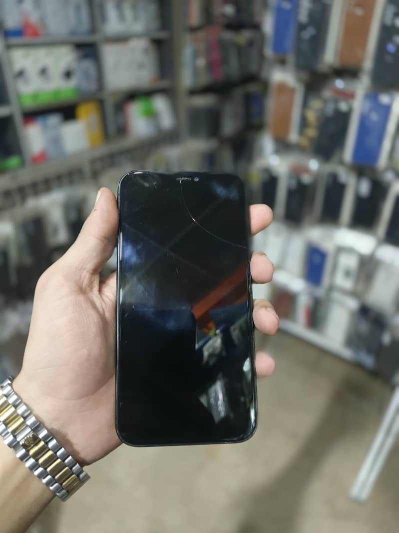 Apple iPhone 11 1