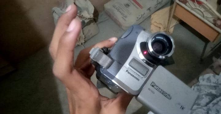 digital camera mini dv cassets 0
