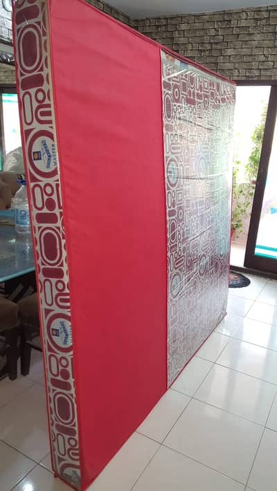 Master Molty Foam Mattress Just Like New (King Size 6 ft x 6.5 ft)