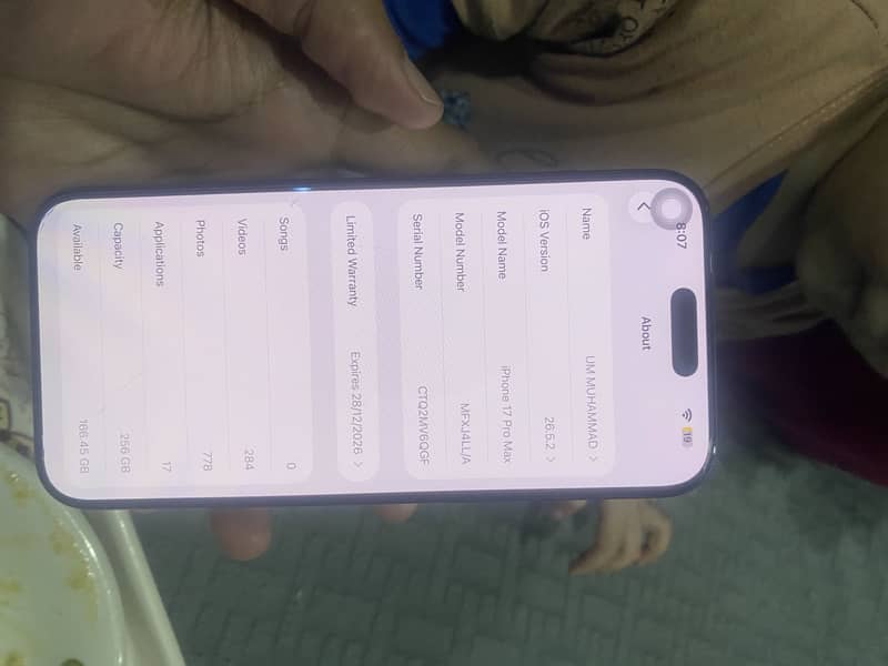 Apple iPhone 17 Pro Max 1