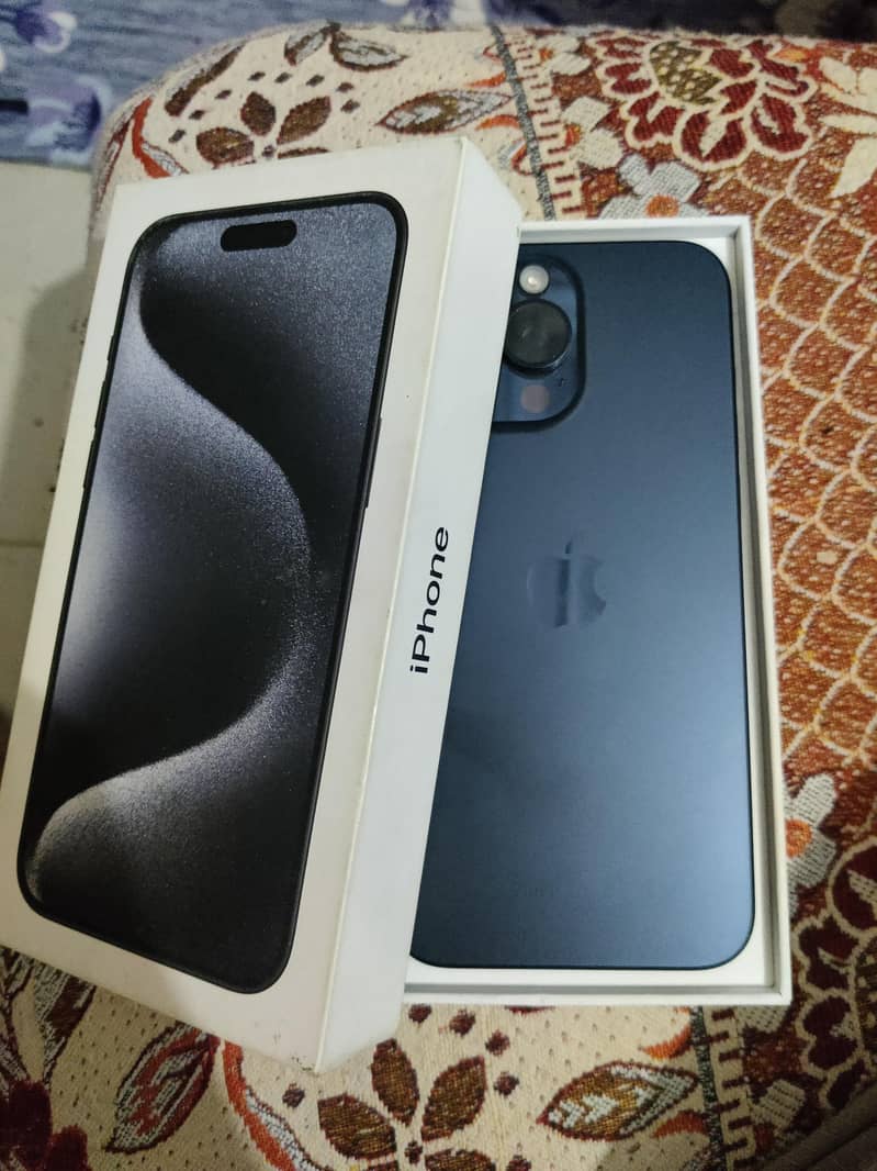 Apple iPhone 15 Pro Max jv 0