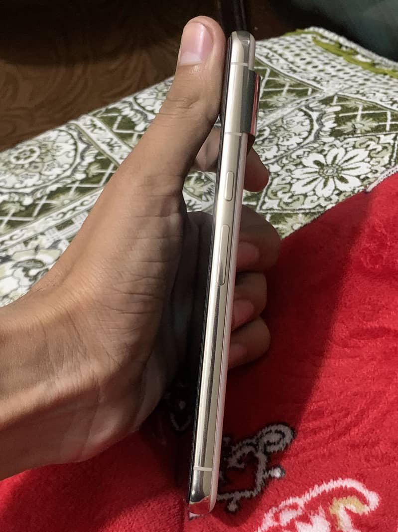 Google Pixel 8 Pro 0