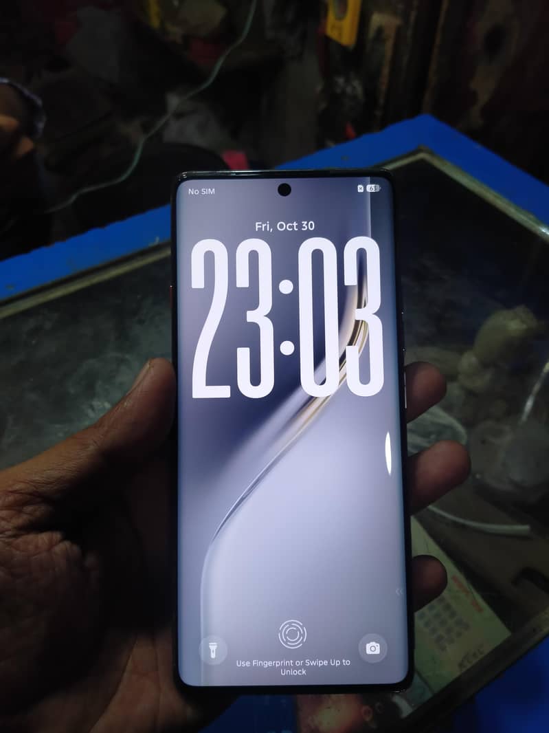 Tecno CAMON 40 Pro 0