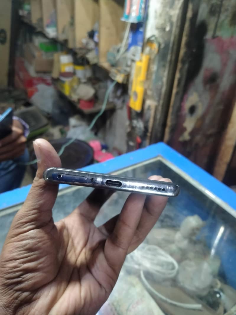 Tecno CAMON 40 Pro 5