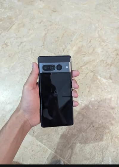 Google Pixel 7 Pro. . . 03032929431