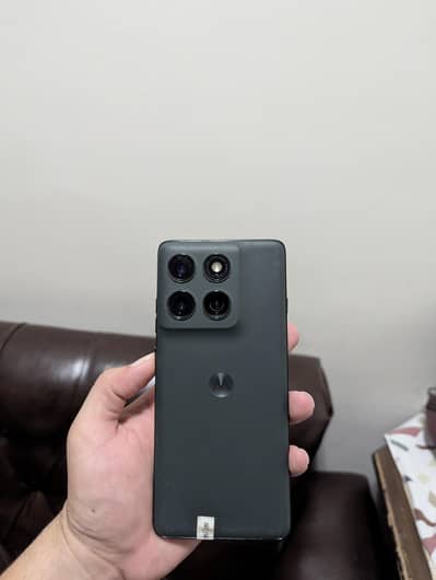 Motorola Edge 2025