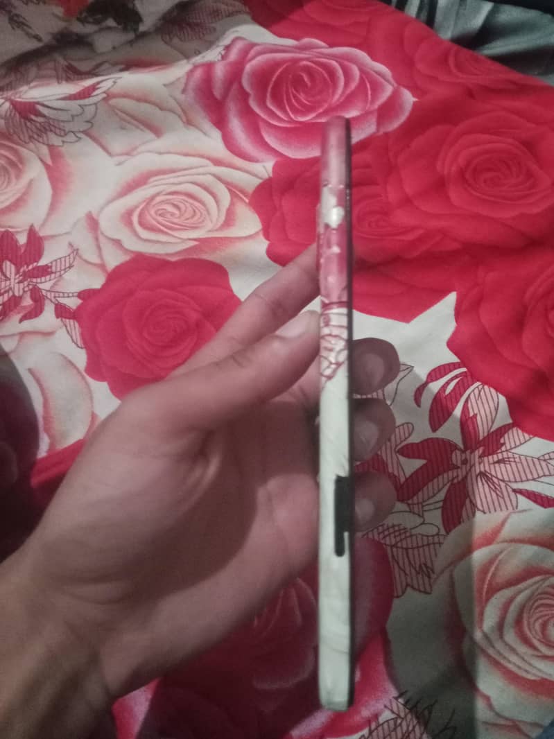 Google Pixel 4a 5