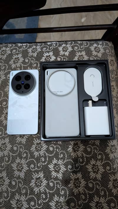 Vivo X300 Ultra