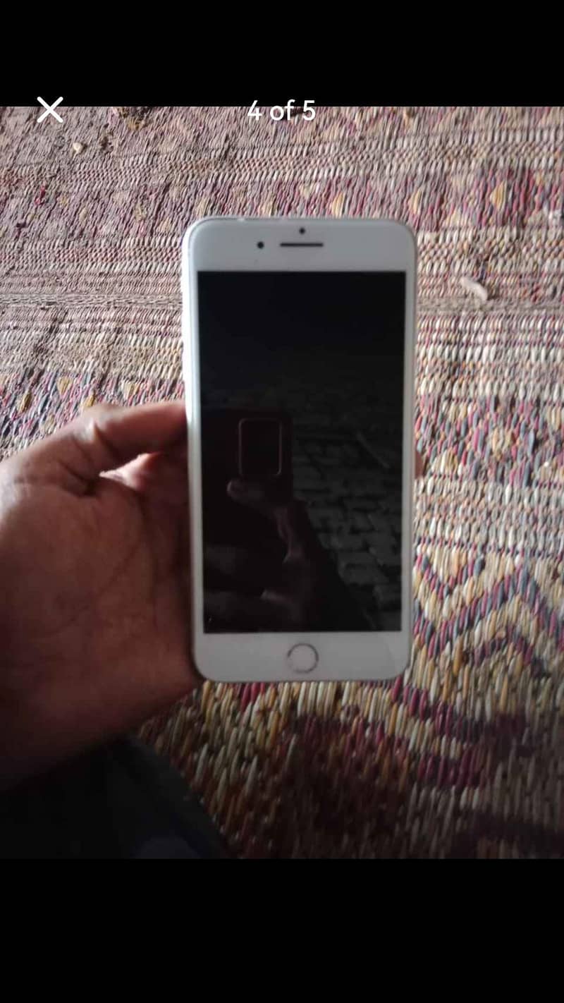 Apple iPhone 8 Plus 4
