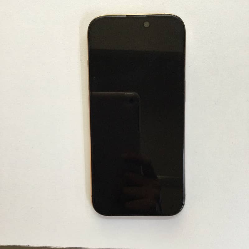 Apple iPhone 16 Pro 7