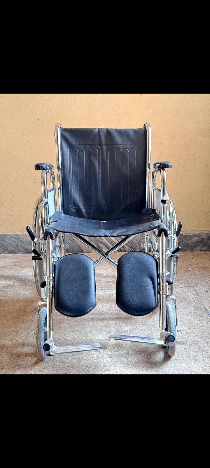 leg elevating wheel chair 0