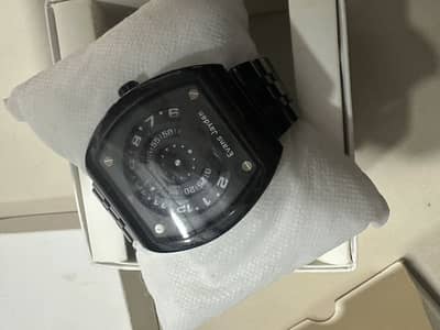 Men’s analog watch