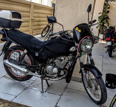 Suzuki gs 150