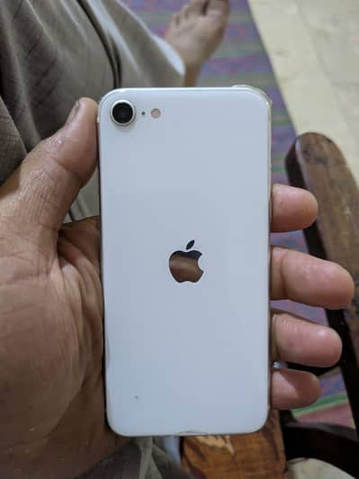Apple iPhone SE