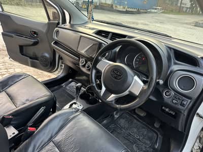 Toyota Vitz 2016