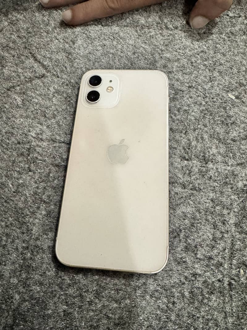 Apple iPhone 12 0