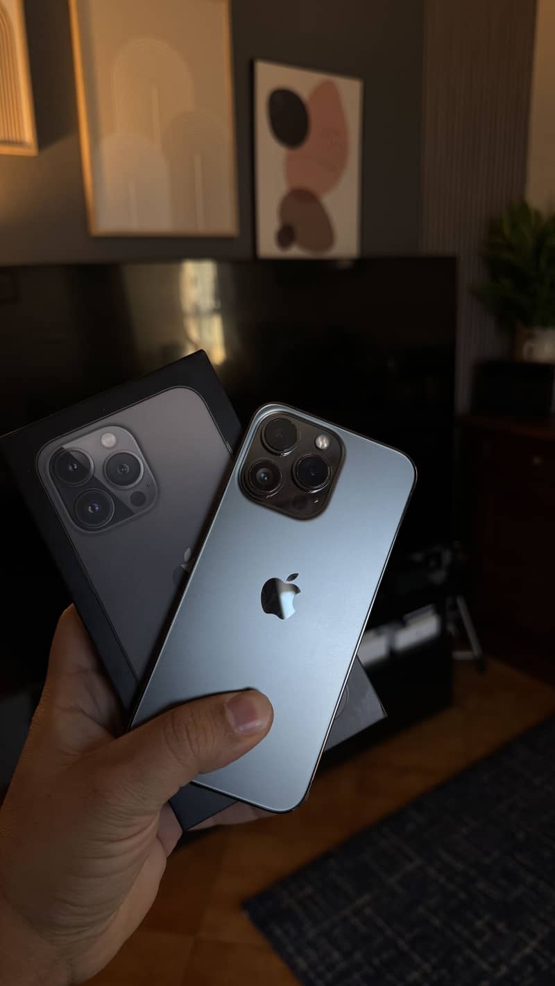 Apple iPhone 13 Pro 0
